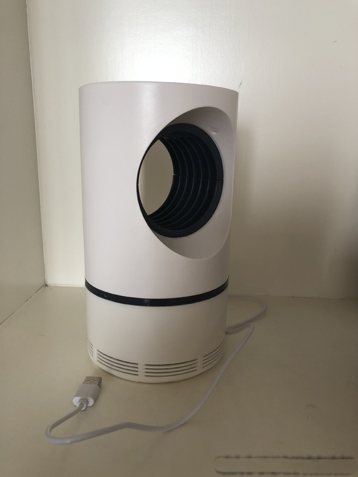Photocatalytic Mosquito Killer