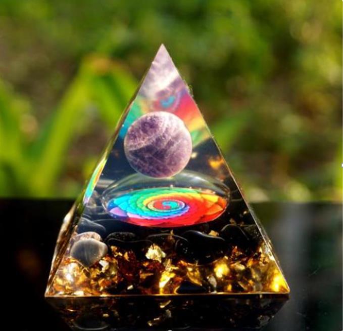 Orgonite Crystal Pyramid - Rezetto