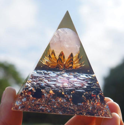 Orgonite Crystal Pyramid - Rezetto